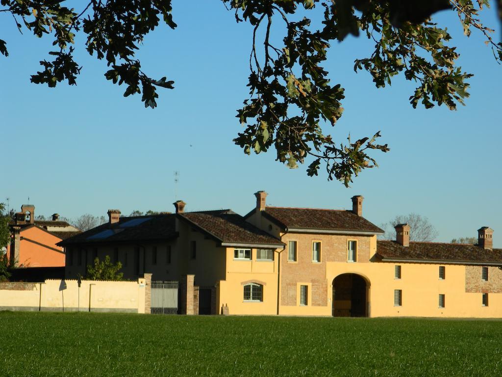 Cascina Pezzolo * Lodi